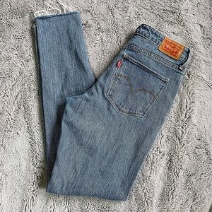Levi's 721 High Rise Skinny Jeans